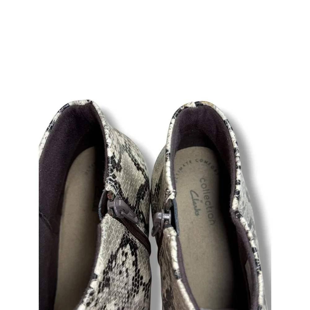 Clarks Linvale Judith Taupe Snake Print Pointed Toe Kitten Heel Ankle Boots 8W